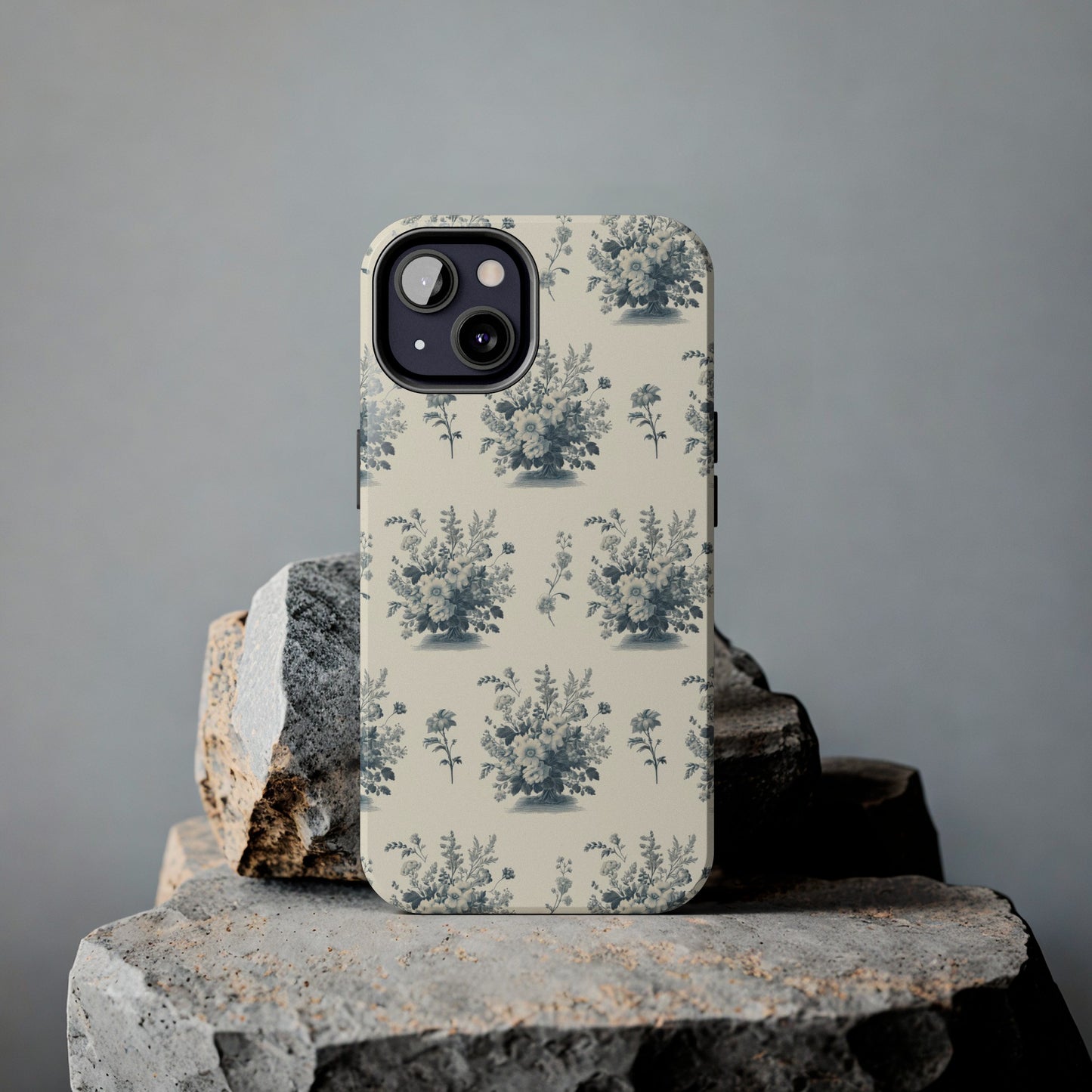 Bouquet Toile de Jouy in Light Cerulean - Samsung and iPhone Tough Phone Case